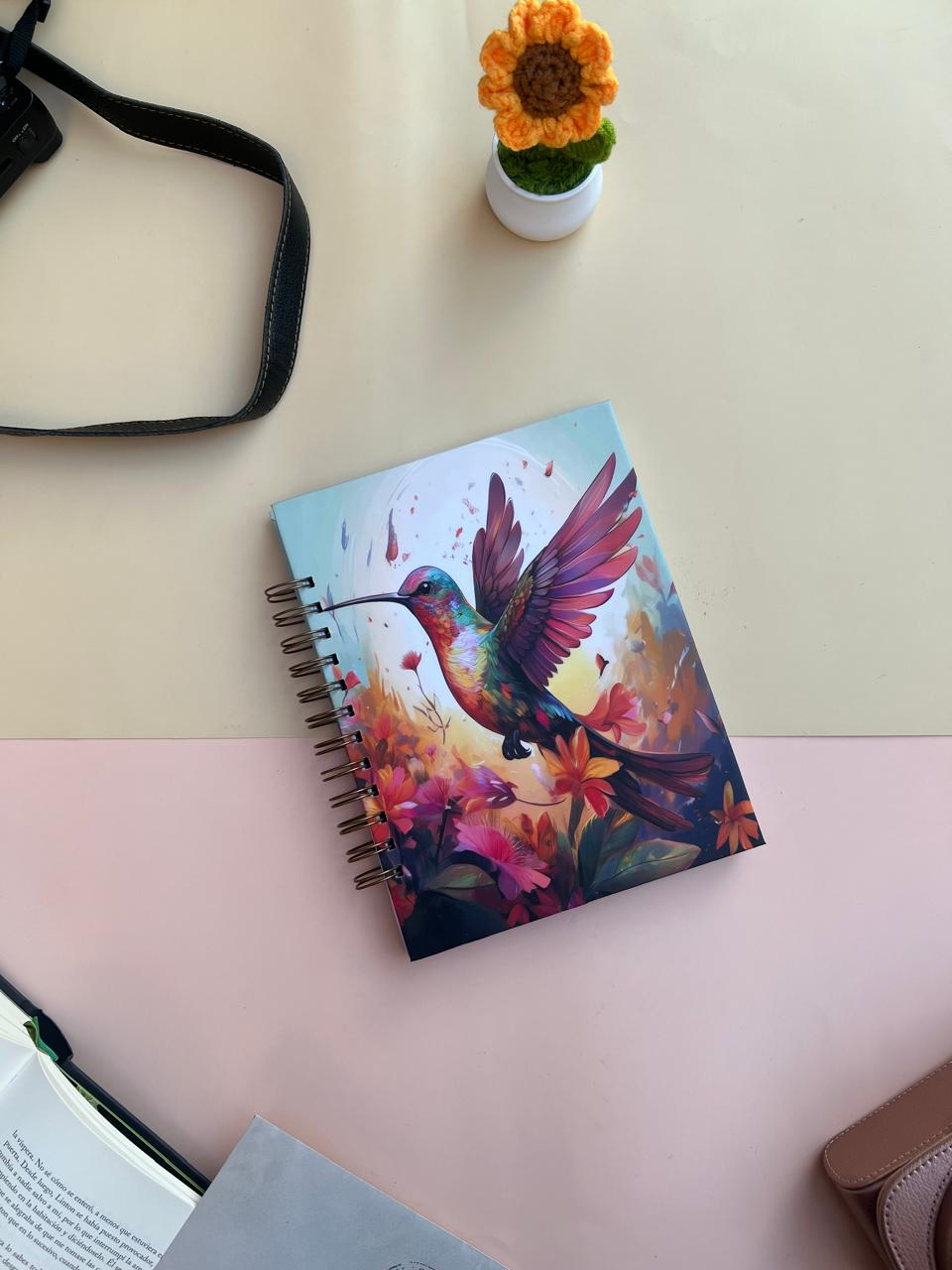 Cuaderno vintage Colibrí y Flores