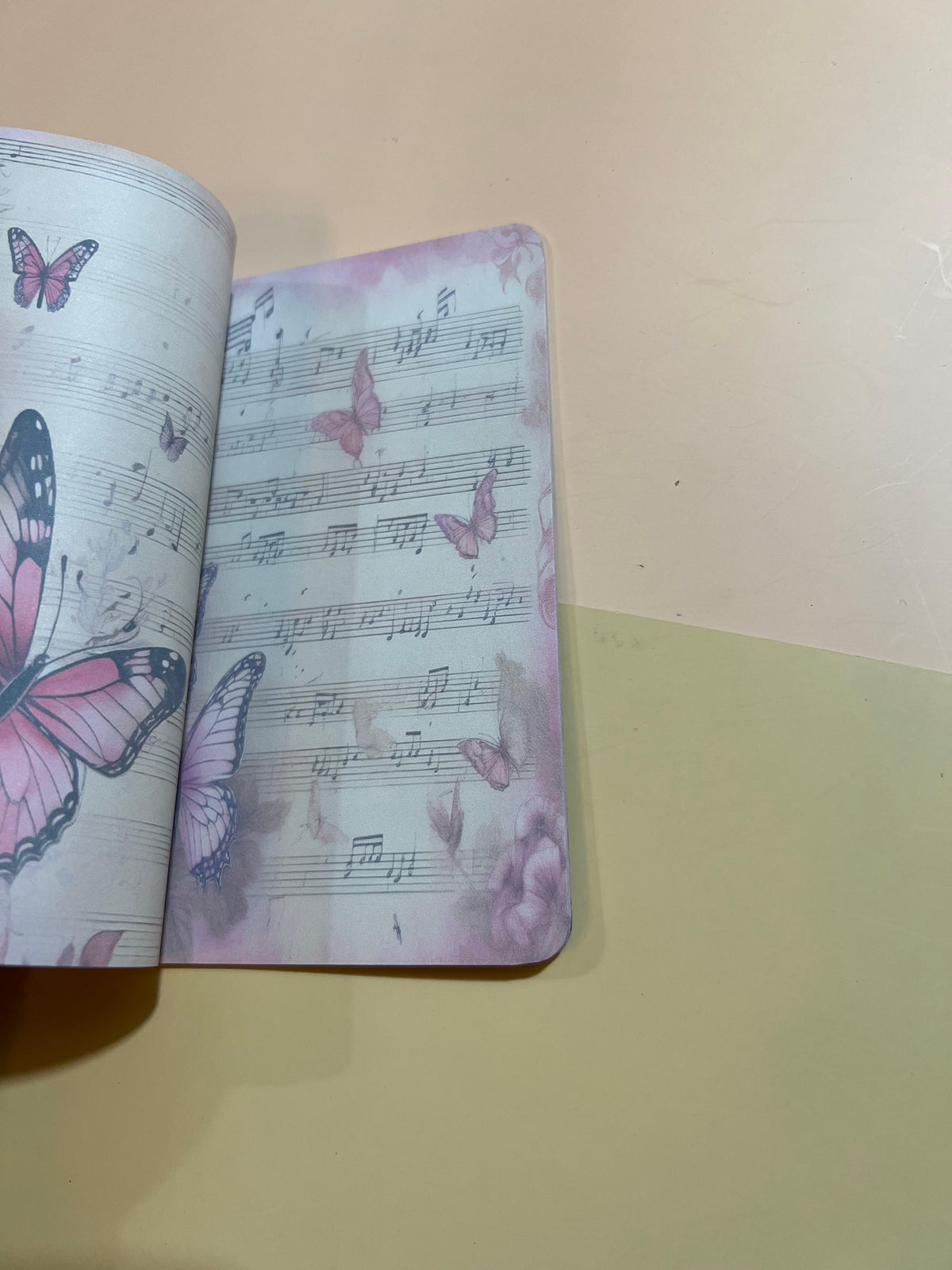 Libreta Música en rosa