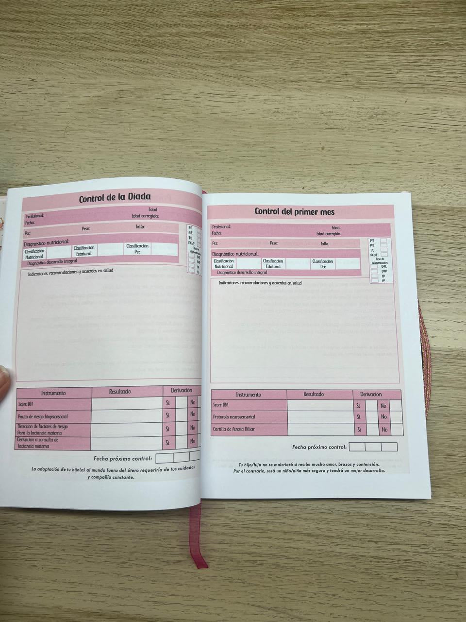 Carnet pedíatrico niña