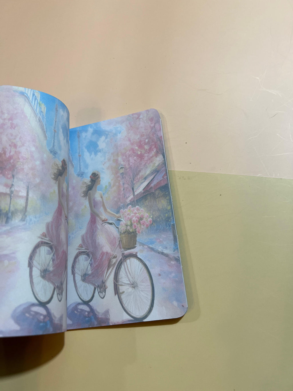 Libreta Romance parisino