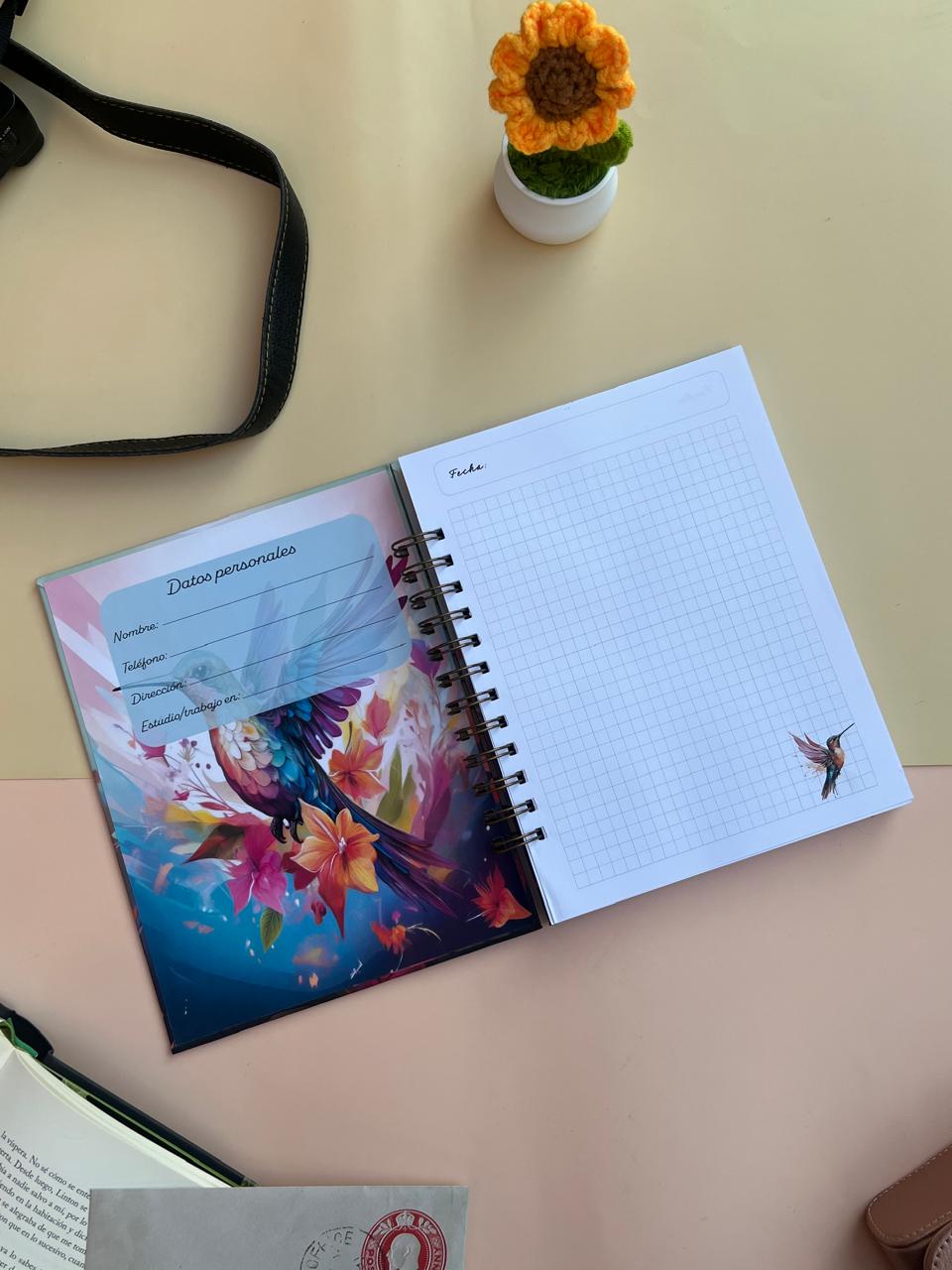 Cuaderno vintage Colibrí y Flores